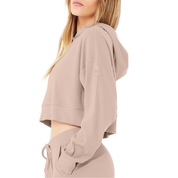 Alo Muse Hoodie Dusty Pink - Picture 1 of 10